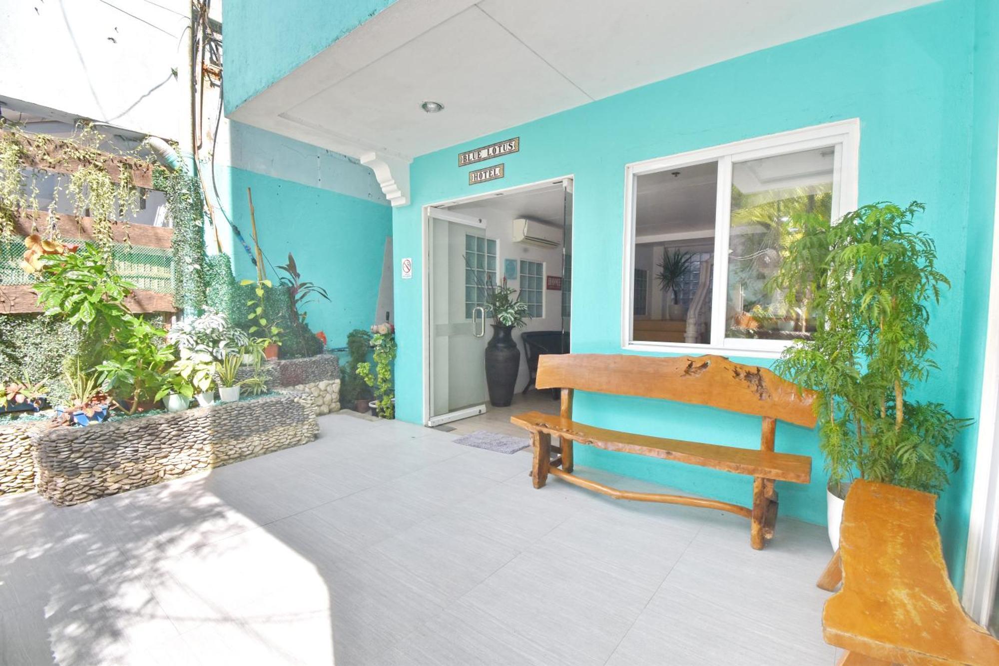 Blue Lotus Hotel Balabag  Ngoại thất bức ảnh